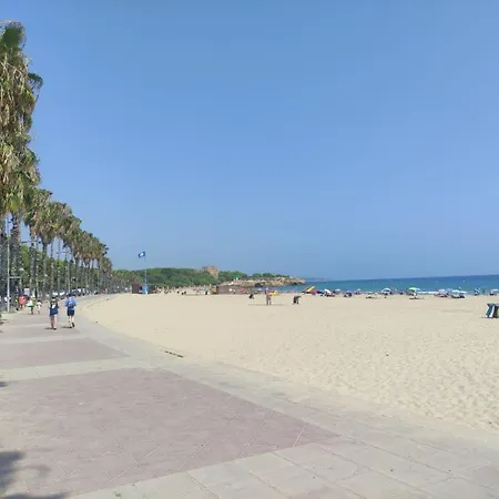 Apartment Piso Familiar 3 2 Banos Y Plaza De Parking Tarragona